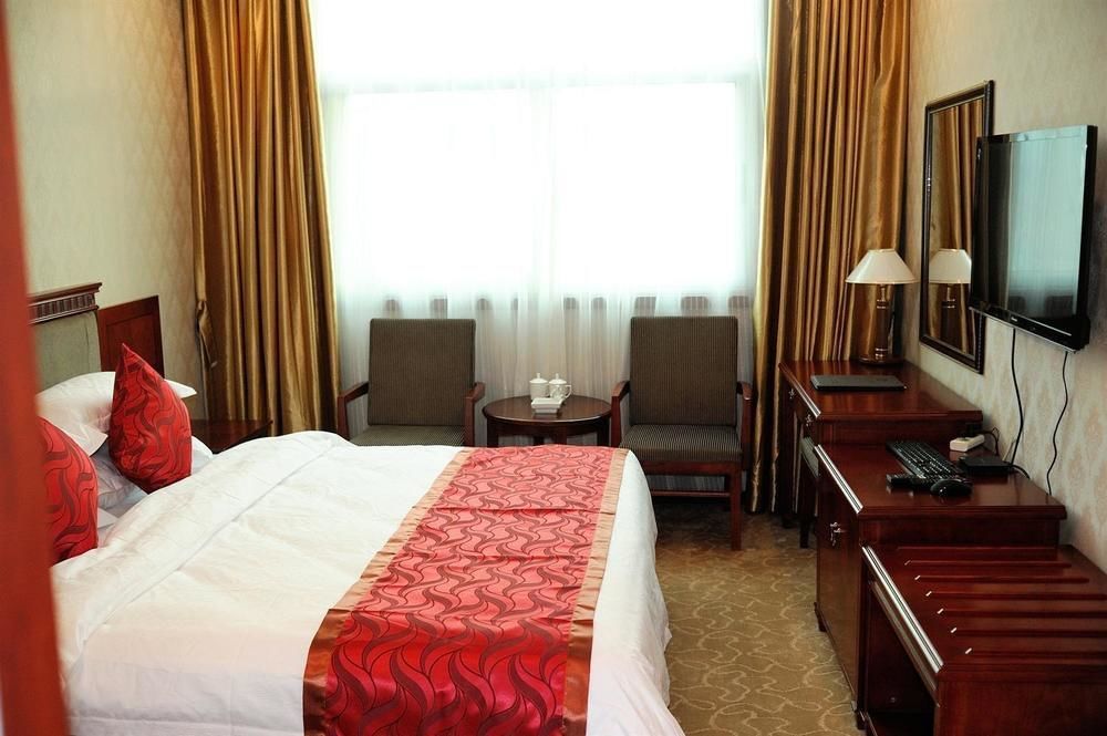 Huatian Grand Hotel Dengfeng Exterior foto